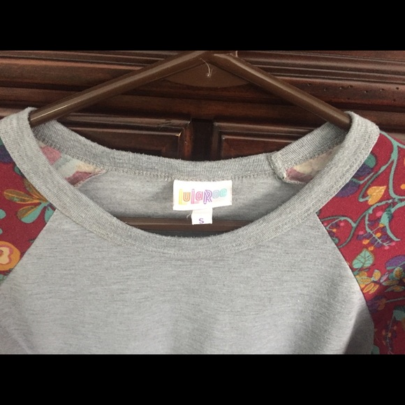 SOLD☀️LuLaRoe Randy - Picture 2 of 3